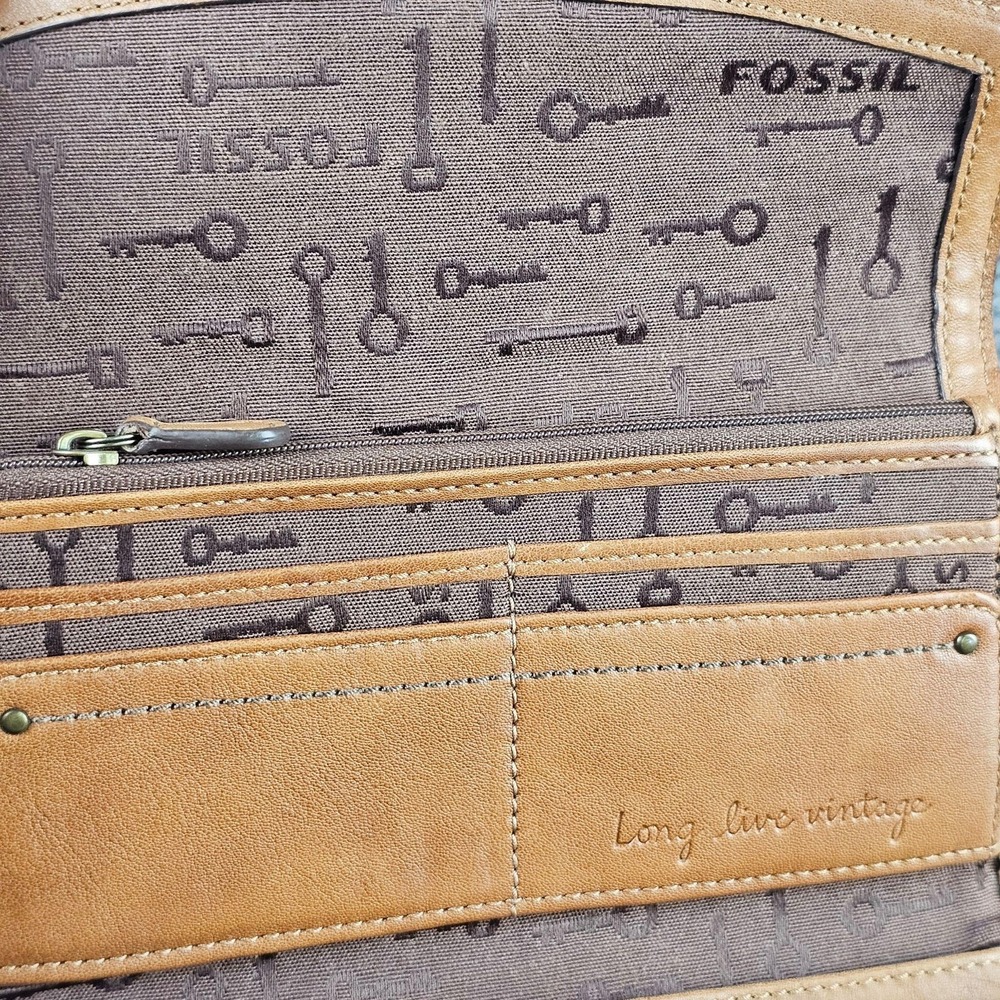 Fossil Wallet Womens One Size Brown Leather Wristlet Lock Key Print Lining - Picture 8 of 11